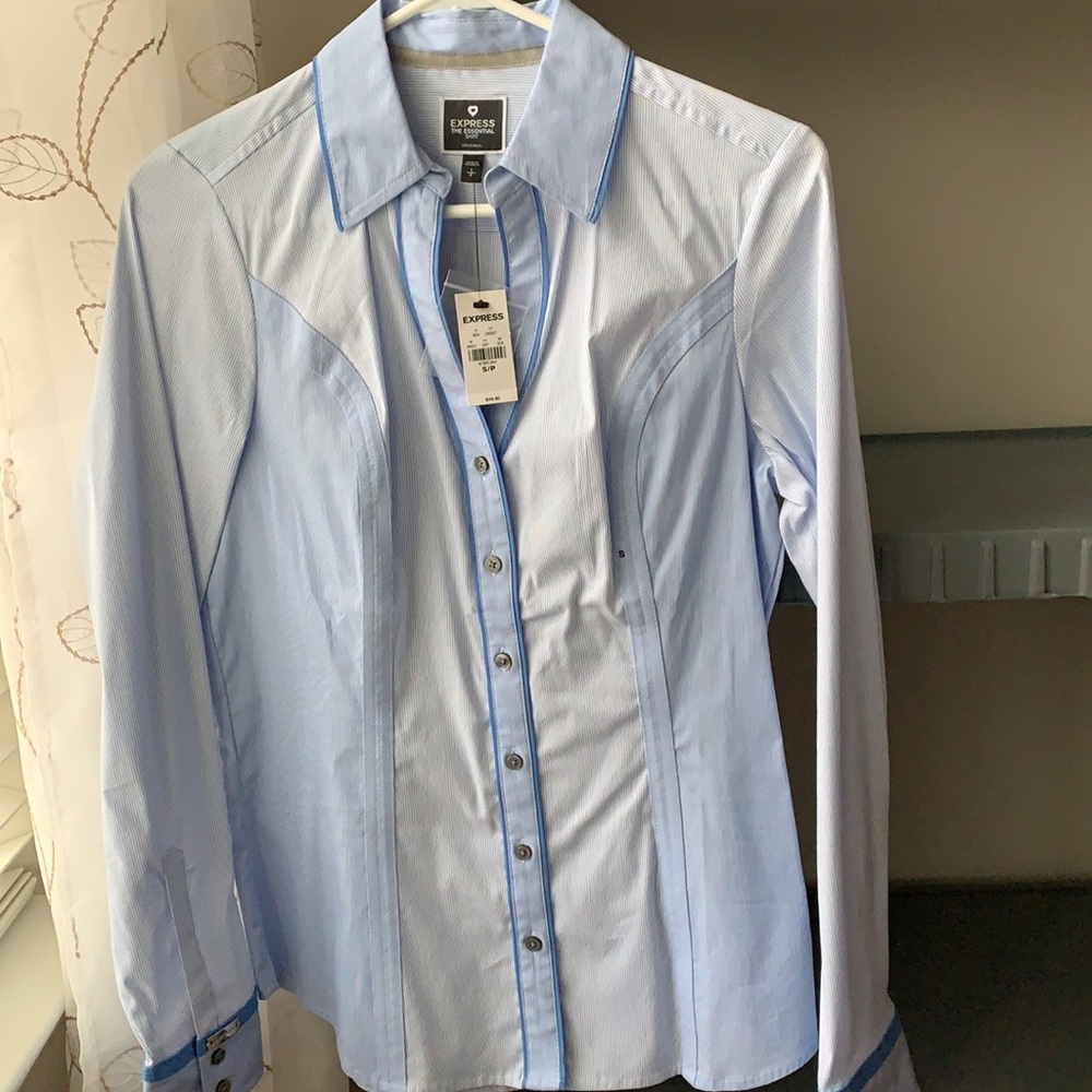 Express long sleeve